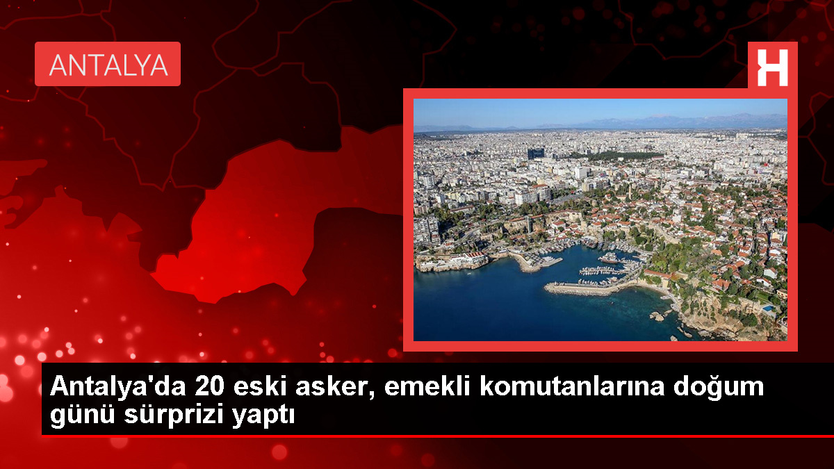 İzmir'de askerlik yapan 20 kişi, emekli komutanlarıyla doğum gününde buluştu