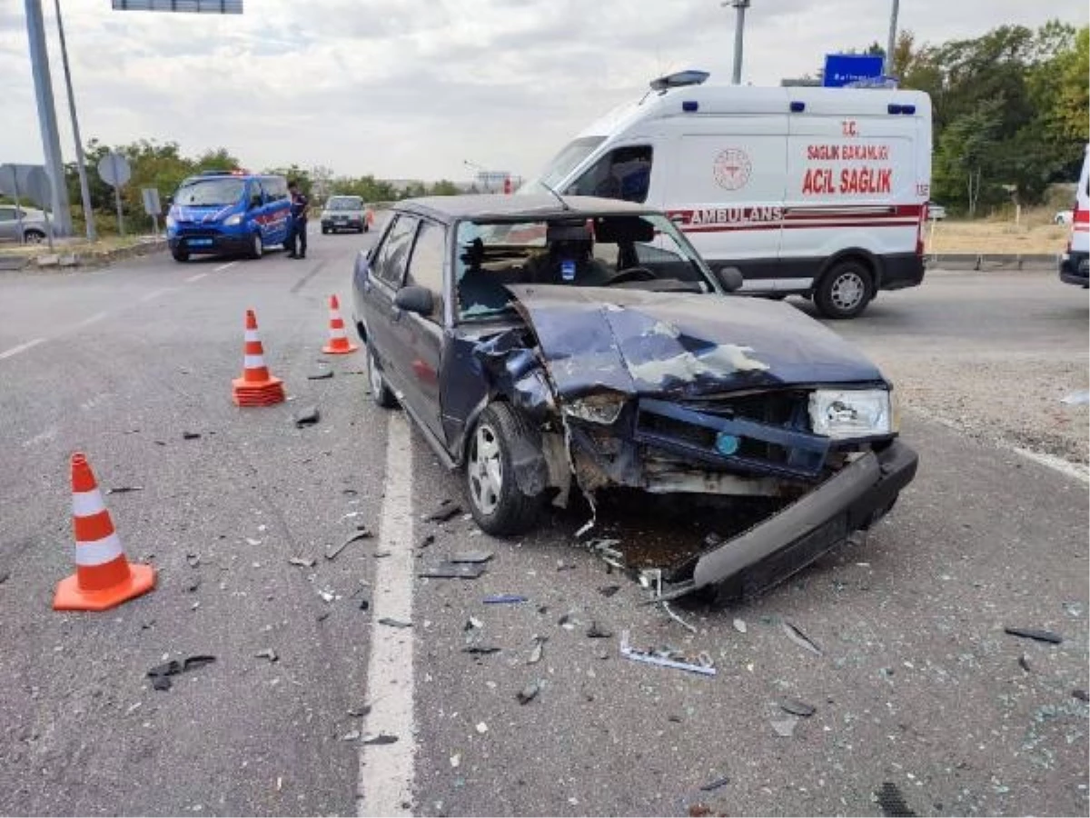 Kırıkkale'de kaza: 1'i bebek, 3 kişi yaralandı