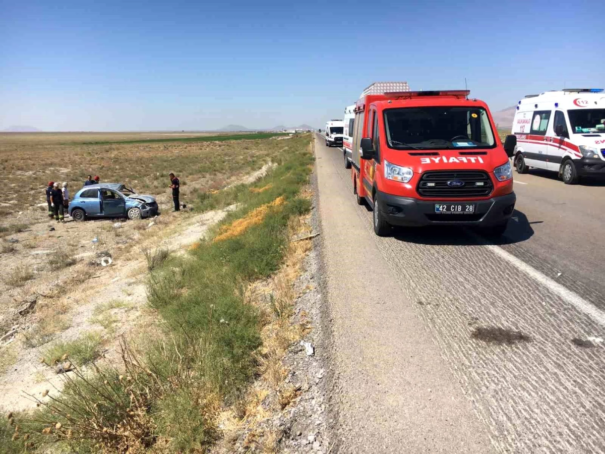 Konya'da Kontrolden Çıkan Otomobilin Takla Atması Sonucu 5 Kişi Yaralandı