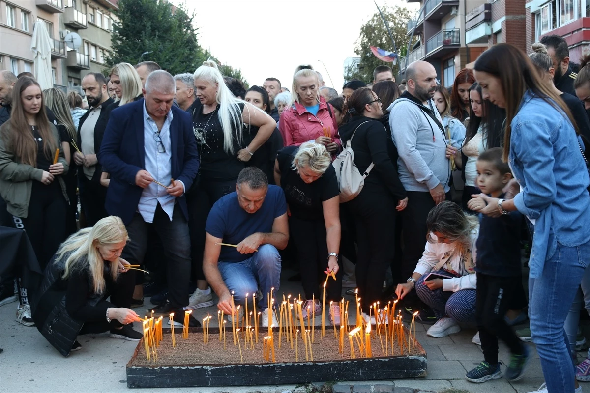 Kuzey Kosovalı Sırplar Silahlı Grubu Anma Töreni Düzenledi