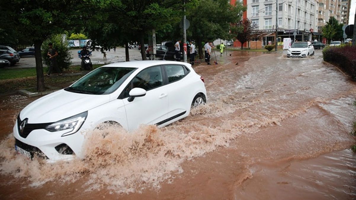 Meteoroloji'den 23 il için sarı kodlu uyarı: Kuvvetli sağanak etkili olacak