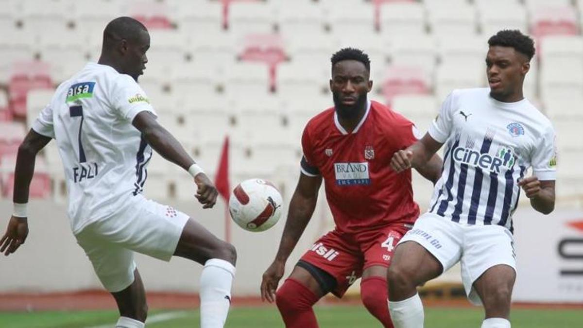 (ÖZET) Sivasspor-Kasımpaşa maç sonucu: 0-1 | Kasımpaşa deplasmanda 3 puanı kaptı!