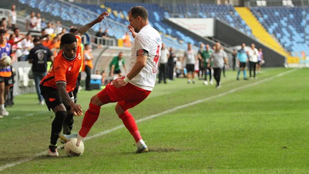 Adanaspor-Ümraniyespor maç sonucu: 1-0