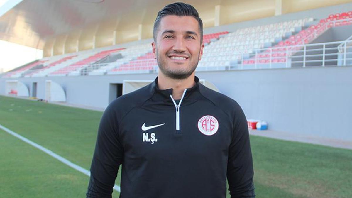 Antalyaspor'da Nuri Şahin'den ayrılık açıklaması! 'Burada olmaya devam edeceğim'