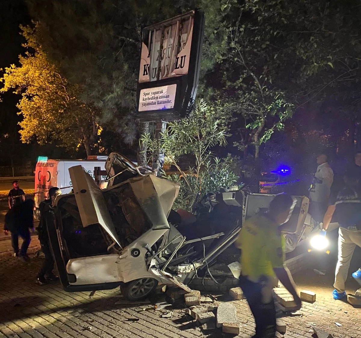 Aydın'da trafik kazası: 2 kişi hayatını kaybetti