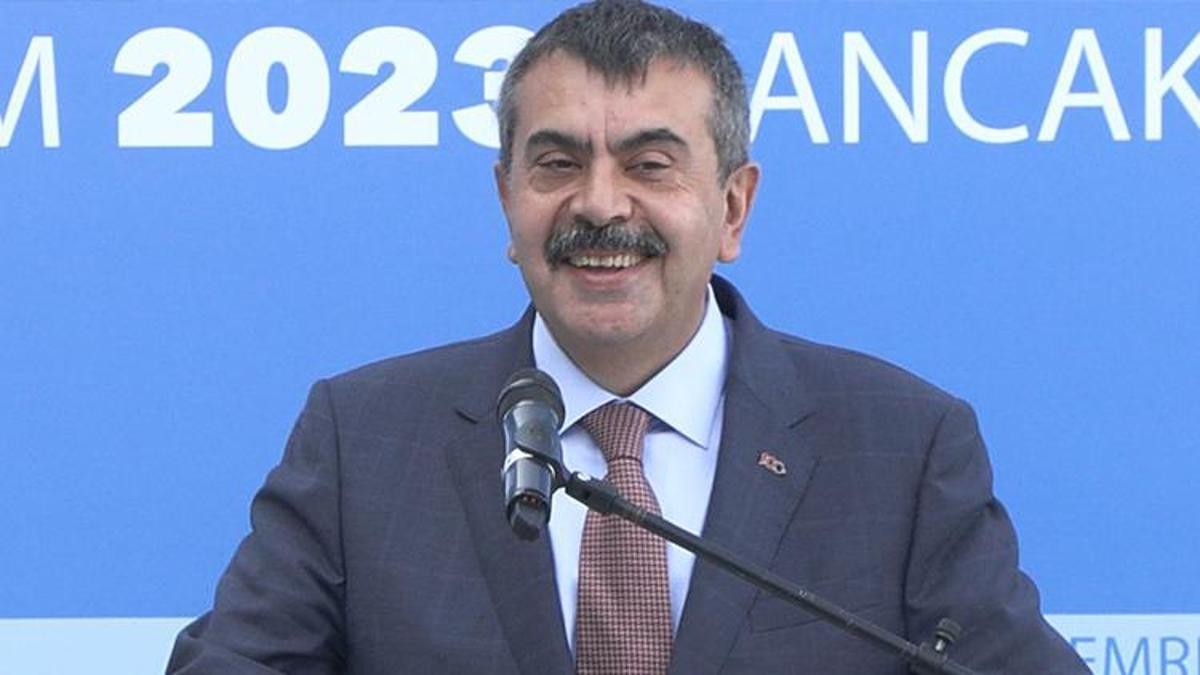 Bakan Tekin: Eğitimde asıl pay evdedir, çocuklarımızla zaman geçirelim