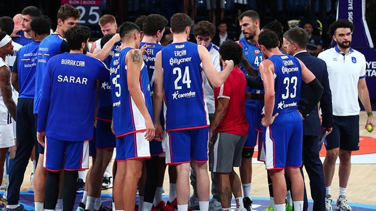 Barcelona-Anadolu Efes maçı (CANLI)