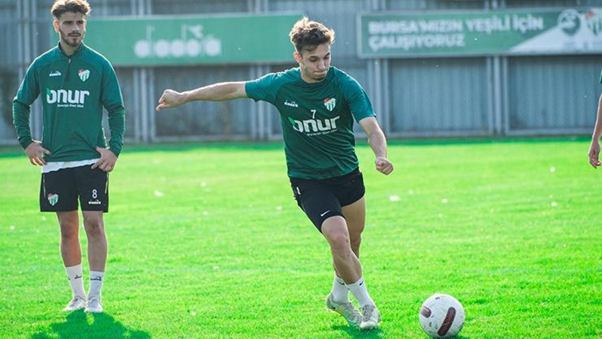 Bursaspor’da Ankara Demirspor mesaisi sürüyor