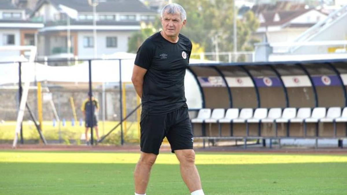 Fethiyespor'da, teknik direktör Erhan Altın'la yollar ayrıldı