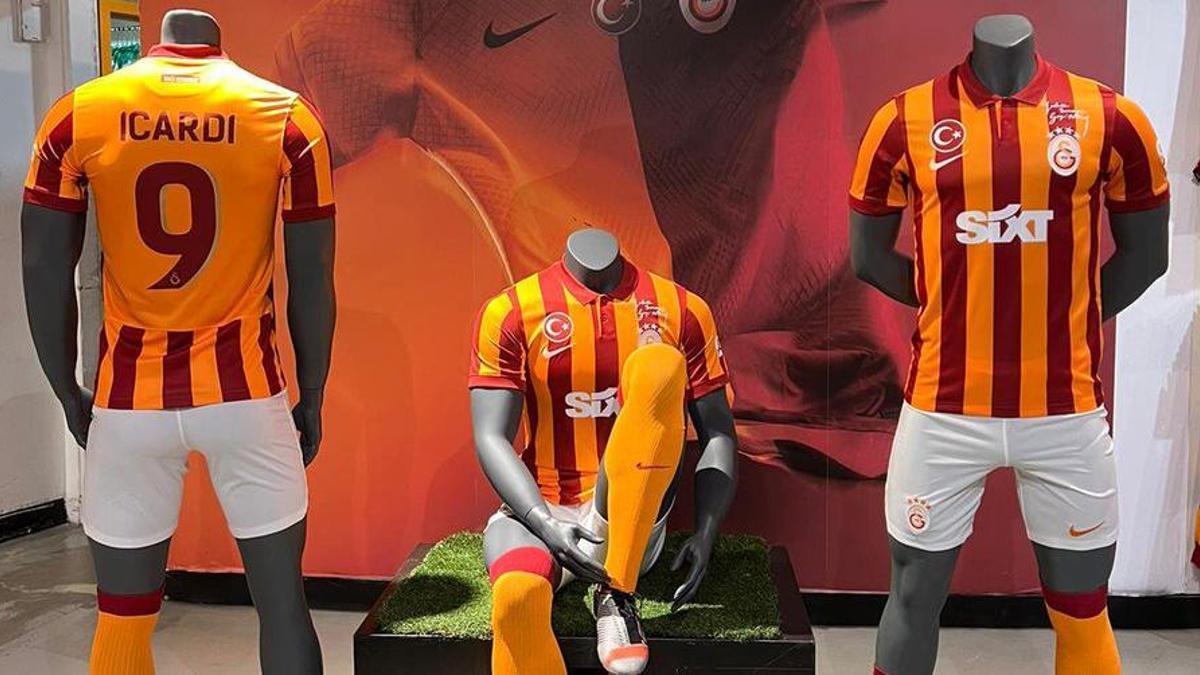 Galatasaray'da 100. yıl forması 1 saatte bitti!