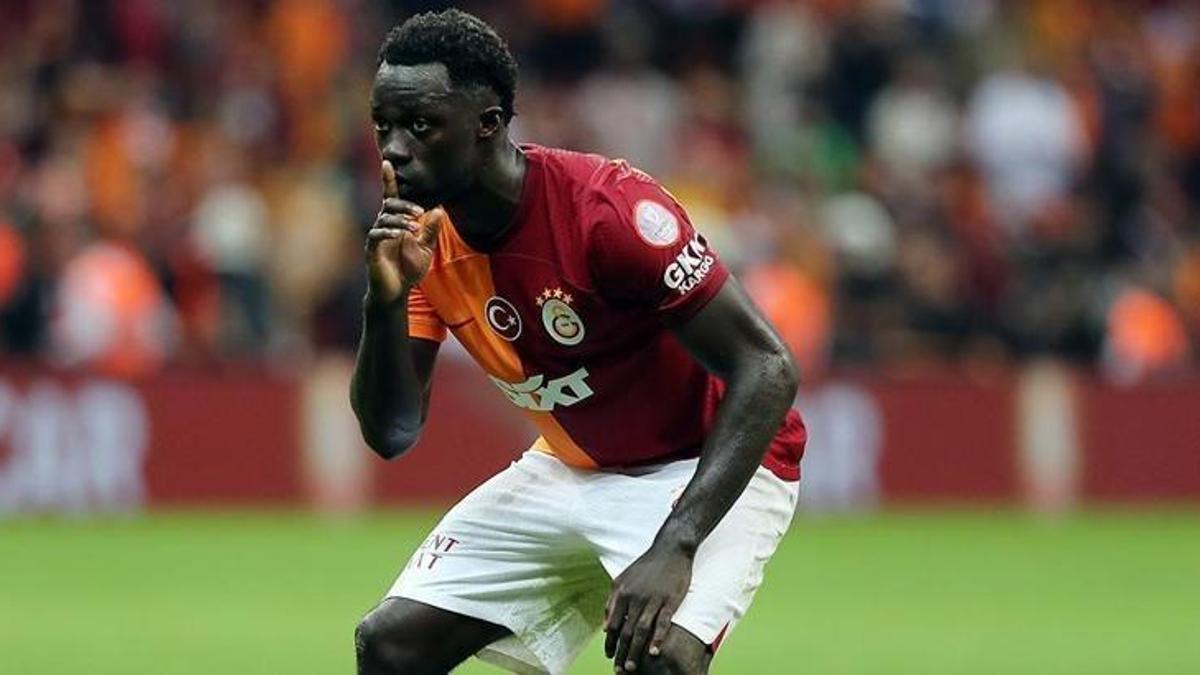 Galatasaray'da Manchester zaferinin ardından Davinson Sanchez'den bir ilk! Tarihe geçti