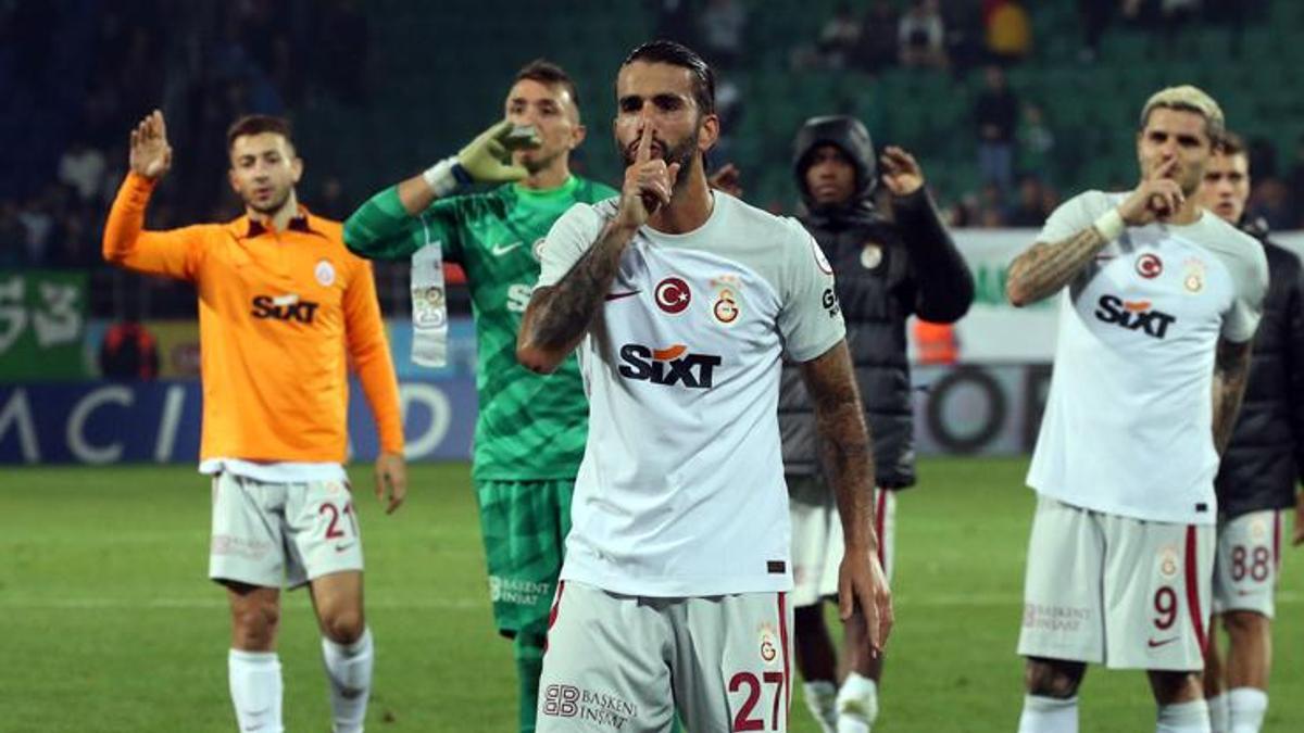 Galatasaraylı Sergio Oliveira: Gol için mutluyum ama...