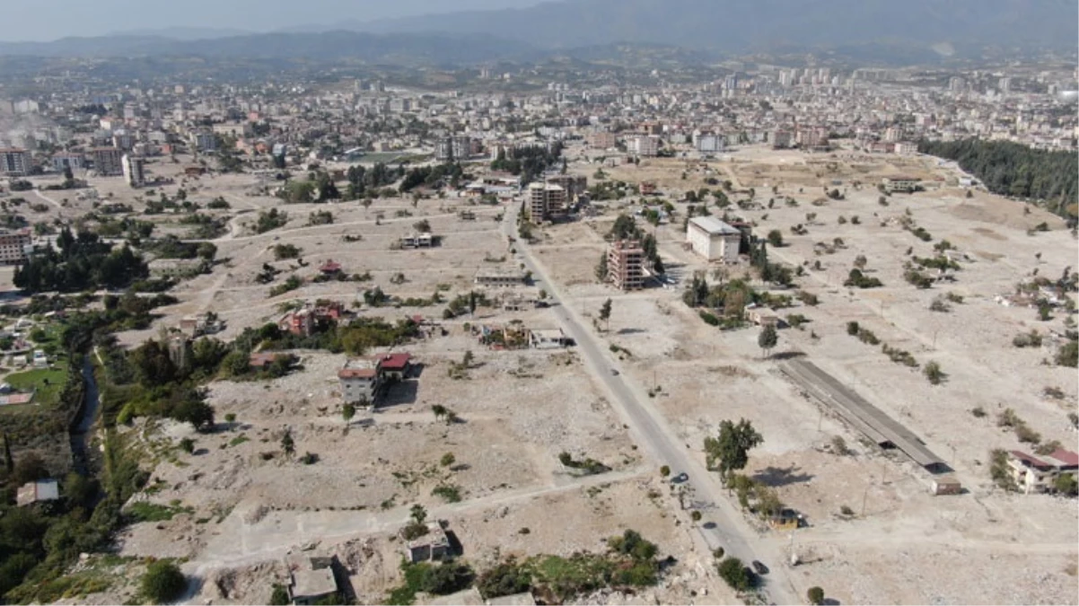 Hatay'da enkazın yüzde 77'si kaldırıldı, vatandaşlar evlerini tanıyamaz hale geldi