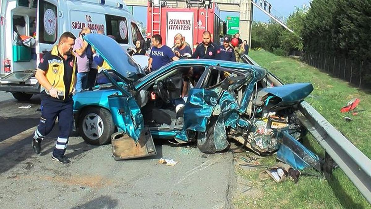 İstanbul'da TEM'de peş peşe kaza: 6 yaralı