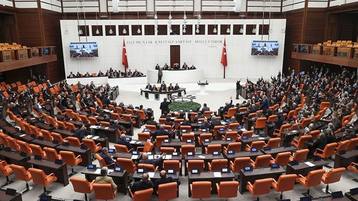 İYİ Parti, Suriye ve Irak tezkerelerine "Evet" deme kararı aldı