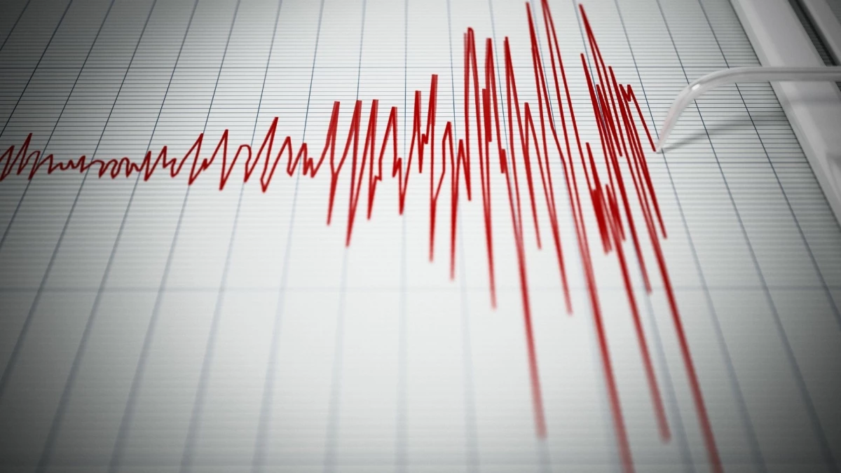 İzmir deprem mi oldu? Az önce İzmir'de deprem oldu mu?