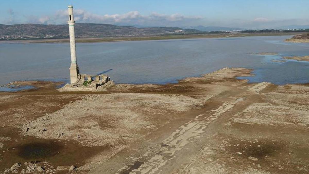 İzmir için kritik açıklama! Uzman isim 'Tehlikenin başlangıcı' diyerek uyardı