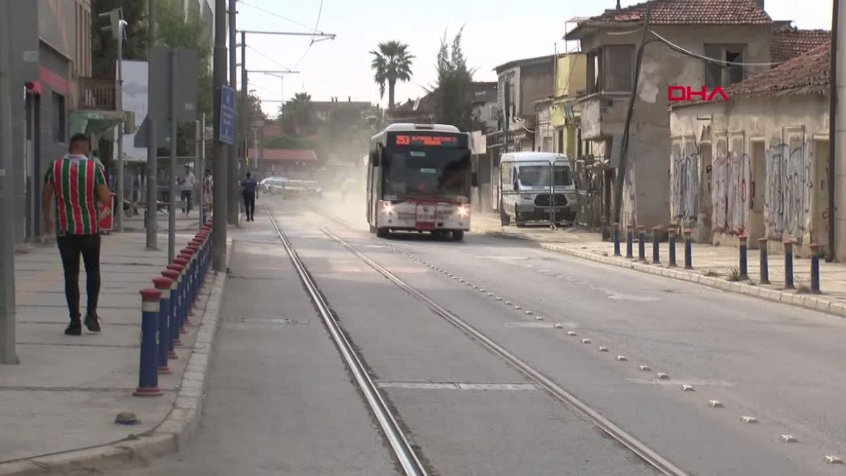 İzmir'de 3.7 Büyüklüğünde Deprem Meydana Geldi