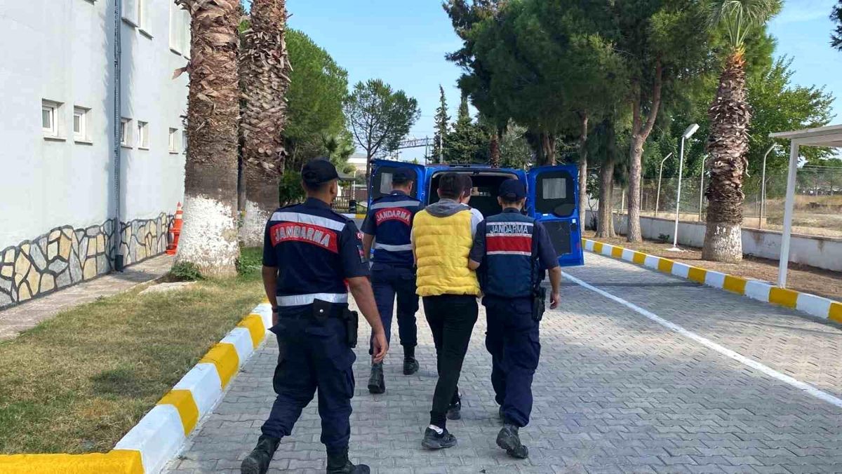 İzmir'de 464 düzensiz göçmen yakalandı