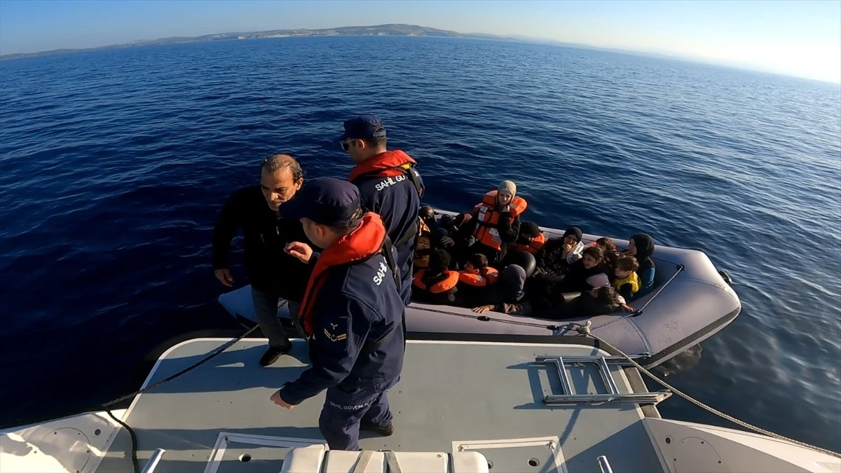 İzmir'de 94 düzensiz göçmen yakalandı