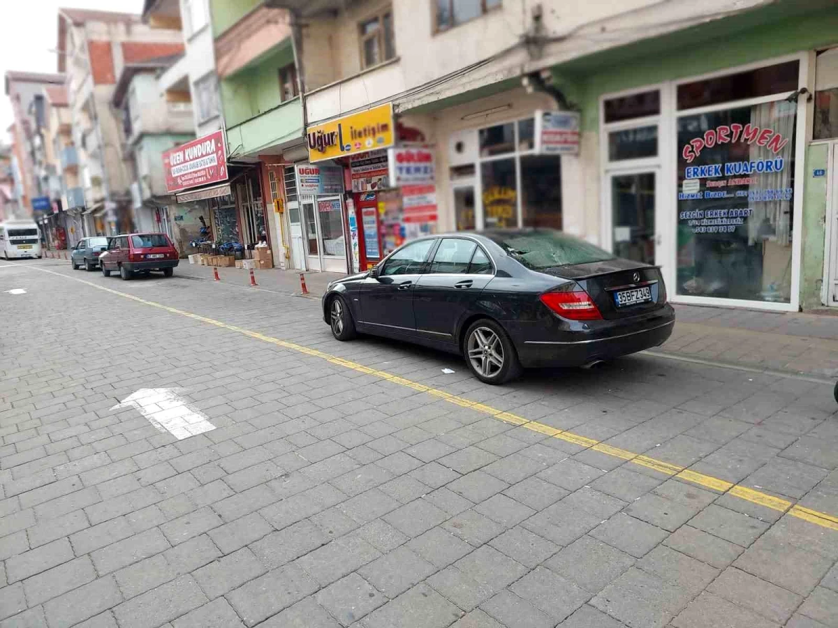 İzmir'den Zonguldak'a misafirlik için gelen araç sahibi şok yaşadı