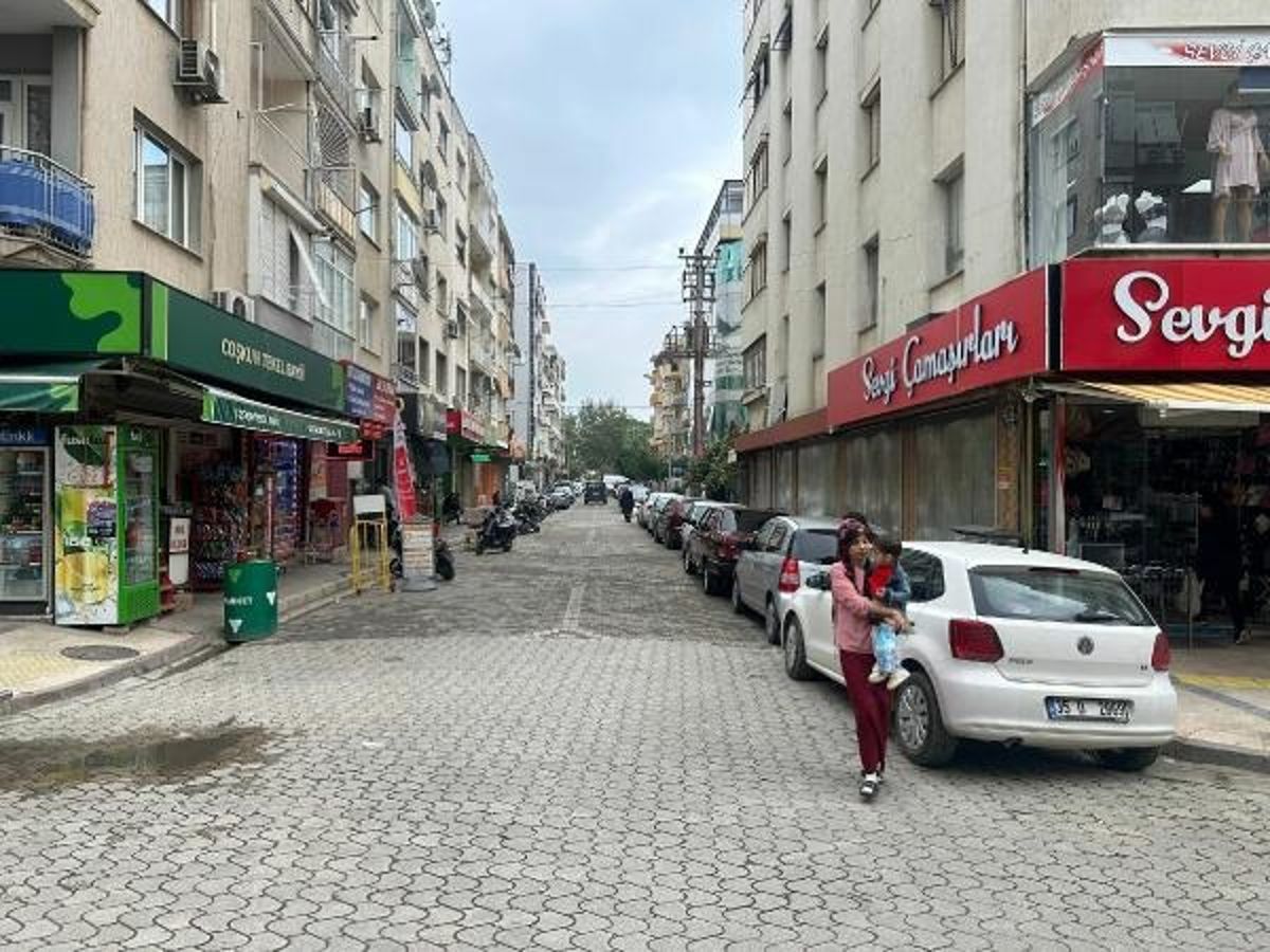 İzmir'in Bayındır ilçesinde 4.2 büyüklüğünde deprem