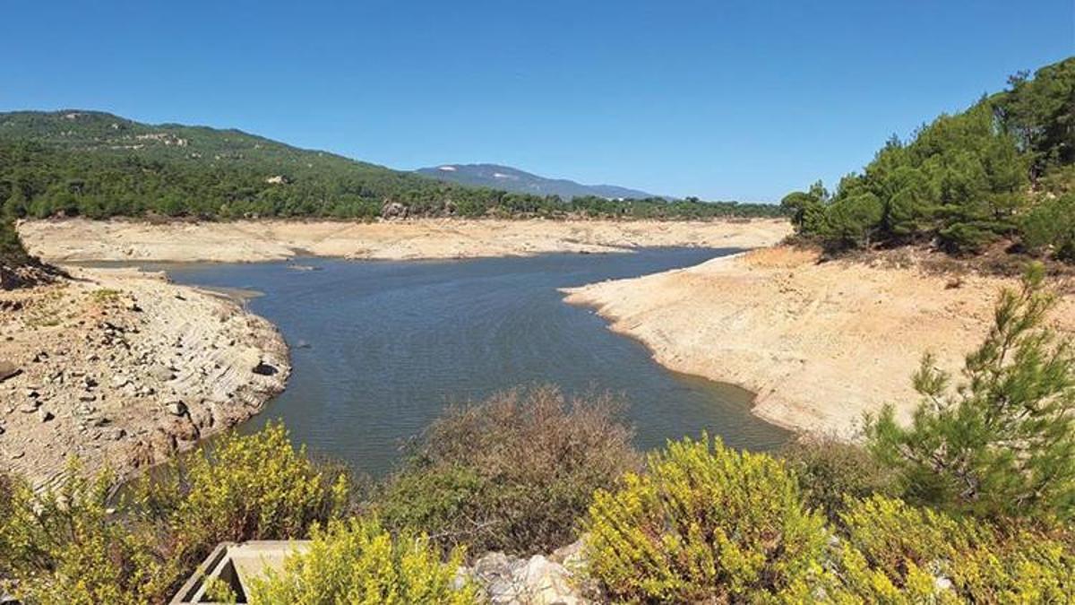 Korkunç görüntü... Bodrum’a su sağlayan barajlarda su bitti