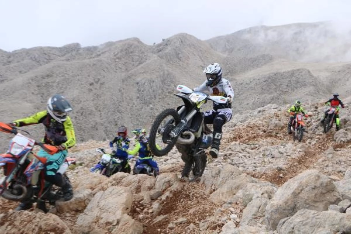 Sea To Sky Enduro Motosiklet Yarışları Başlıyor