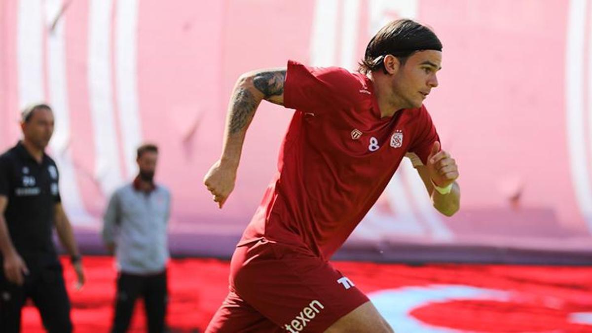 Sivasspor’a Charisis'ten kötü haber