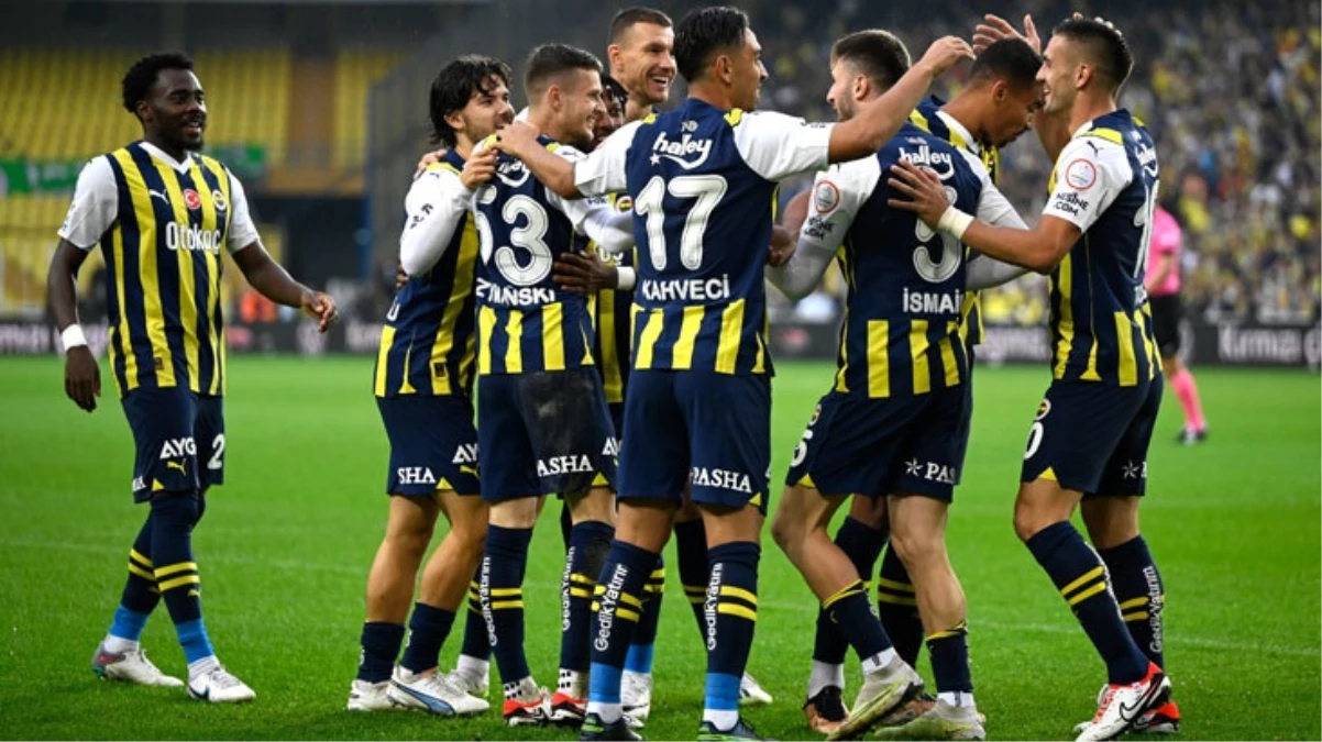 Son Dakika: Kanarya şov devam ediyor! Fenerbahçe, Süper Lig'in 7. haftasında Çaykur Rizespor'u 5-0 mağlup etti