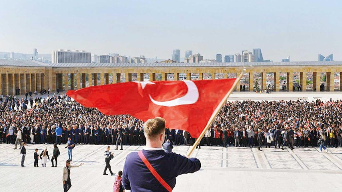 TED’den 10 bin kişiyle Anıtkabir ziyareti