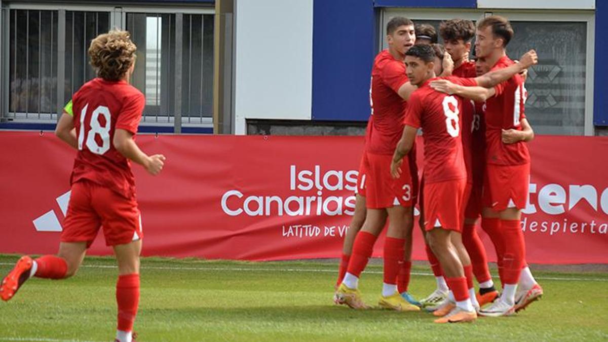 U18 Milliler, Romanya'yı 2-1'le geçti