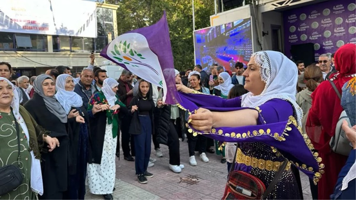 Yeşil Sol Parti'nin yeni ismi, Halkların Eşitlik ve Demokrasi Partisi (HEDEP) oldu