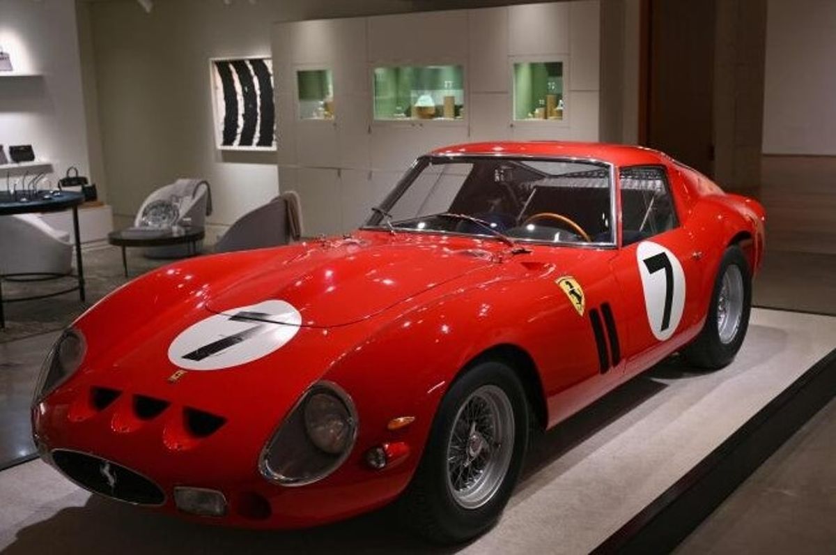 1962 Model Ferrari 250 GTO, 51.705 Milyon Dolara Satıldı