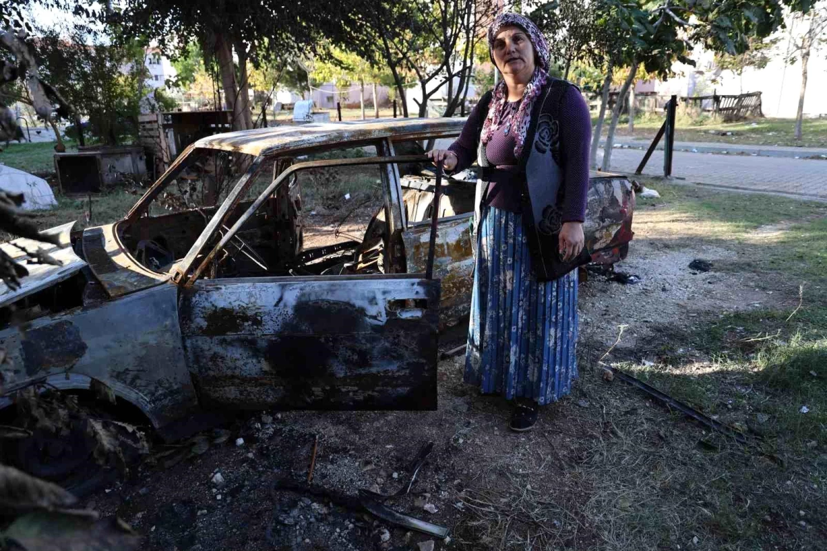 Adana'da Uyuşturucu Satıcıları Tarafından Tehdit Edilen Aileye Otomobil Saldırısı