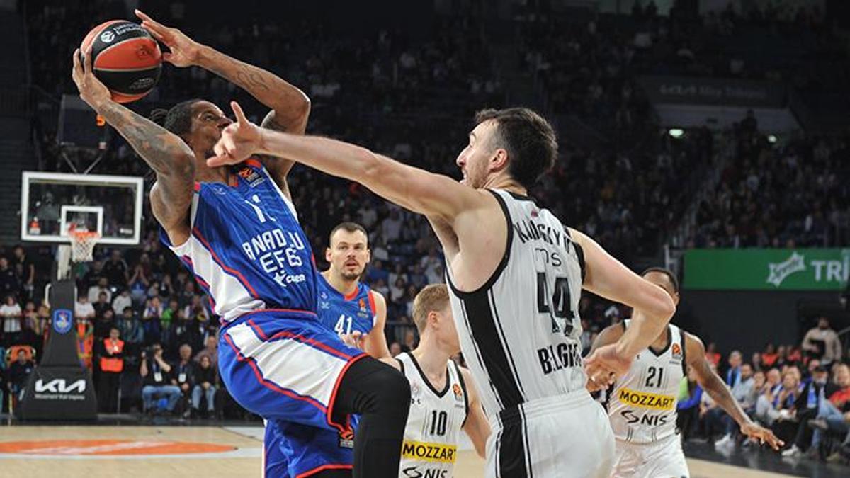 Anadolu Efes - Partizan maçı sonucu: 100-94 | Anadolu Efes, Partizan'ı mağlup etti!