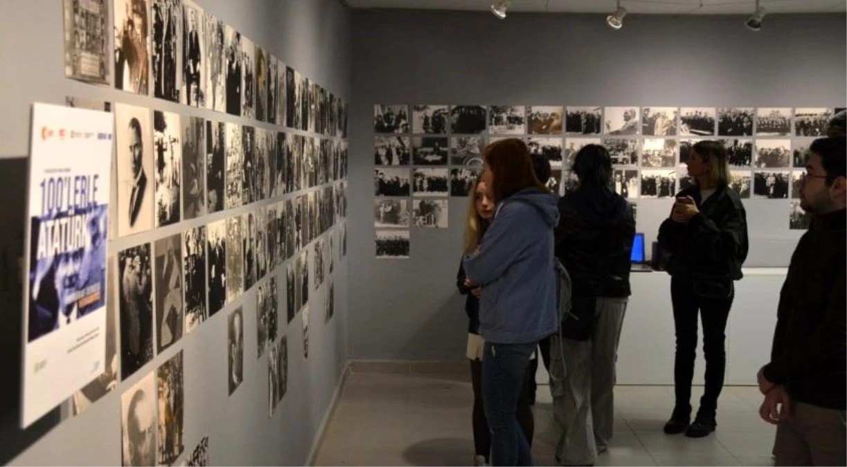 Anadolu Üniversitesi GSF'de '100'lerle Atatürk Fotoğraf Sergisi' Açıldı