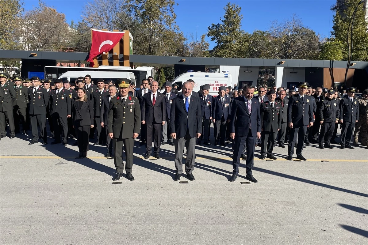 Atatürk'ün Elazığ'a Gelişinin 86. Yıl Dönümü Törenle Kutlandı