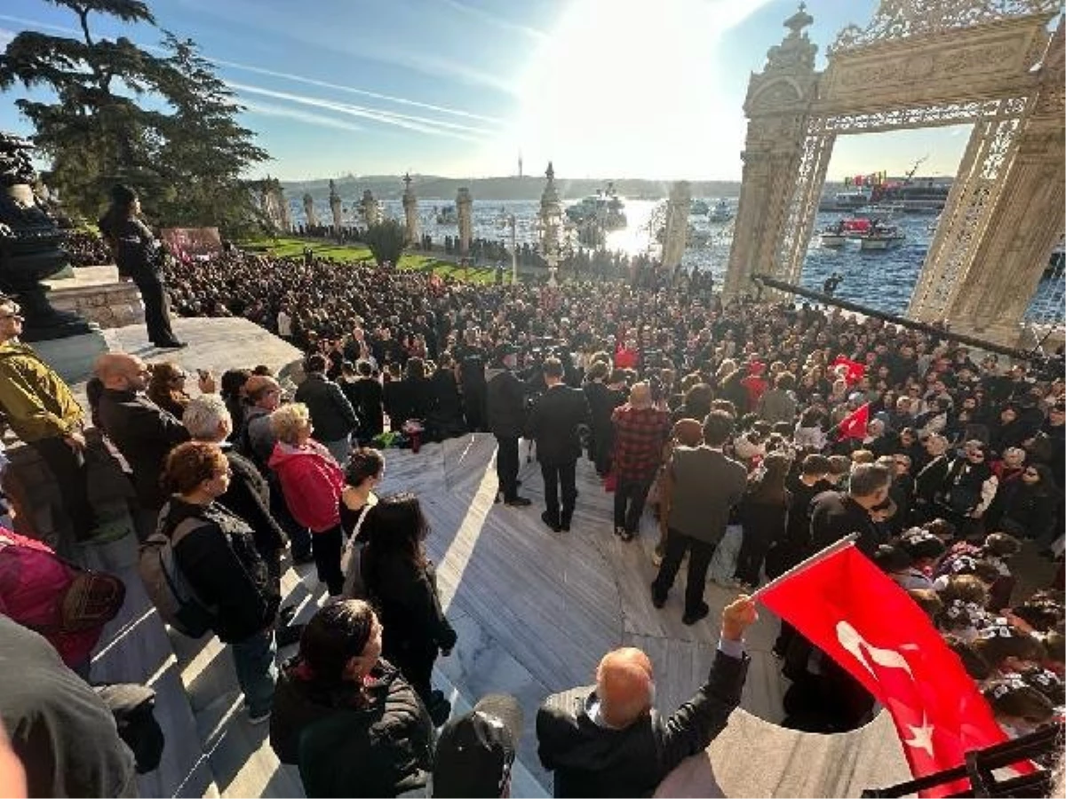 Atatürk'ün Vefatının 85. Yılında Binlerce Kişi Dolmabahçe Sarayı'nda