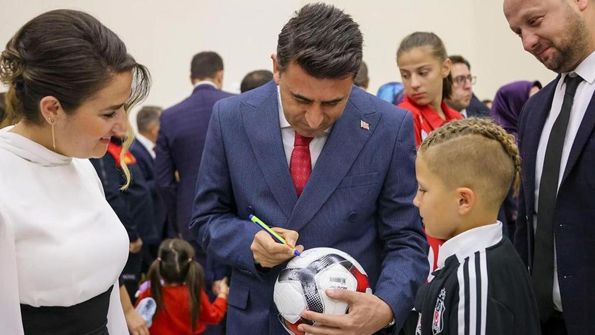 Beşiktaş altyapısının başarılı kalecisi Bilecikli Doruk Subaşıoğlu'na anlamlı davet