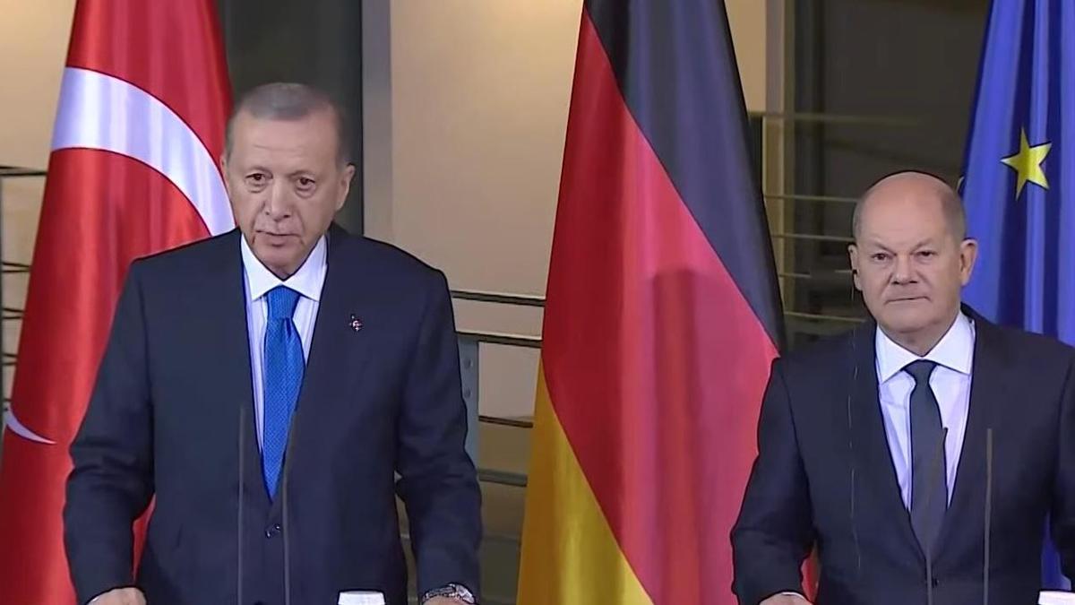 Cumhurbaşkanı Erdoğan'dan Berlin'de Almanya'ya İsrail tepkisi: Bizim Holokost geçmişimiz yok, borcu olanlar rahat konuşamıyor