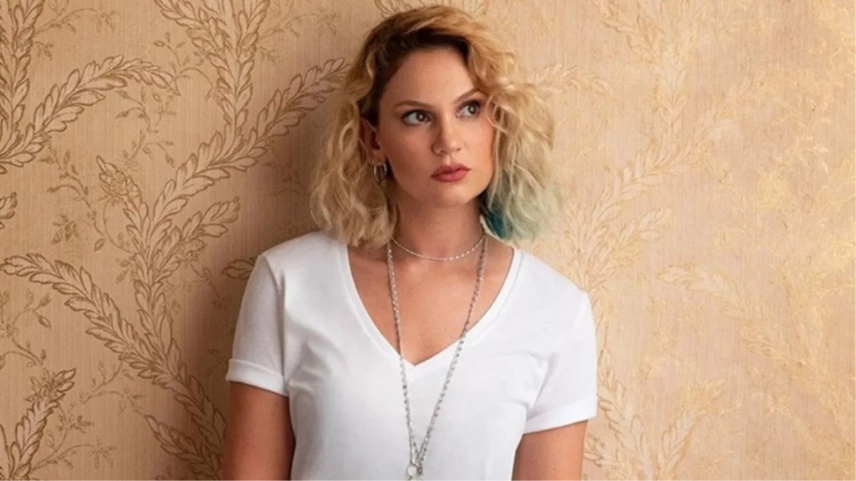 Farah Zeynep Abdullah, Kızılcık Şerbeti'nin kadrosuna dahil oldu