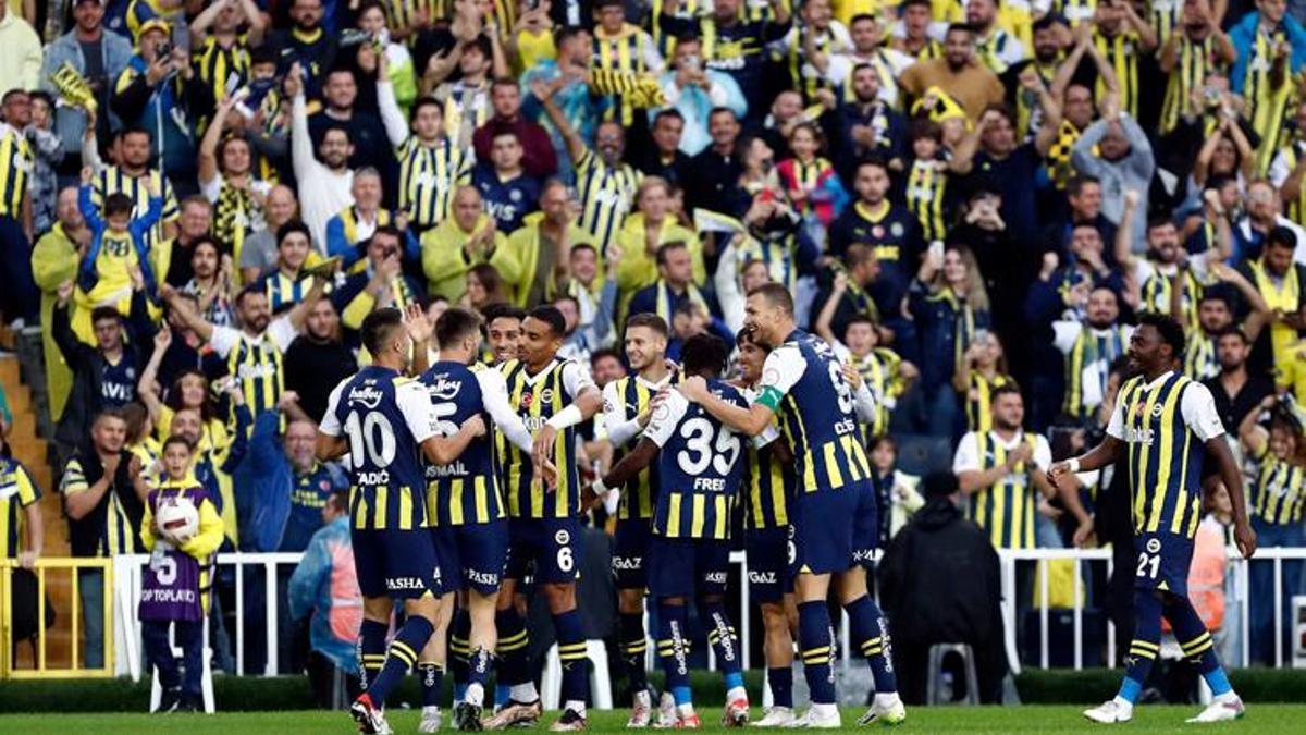 Fenerbahçe'de İsmail Kartal 11'i değiştiriyor!