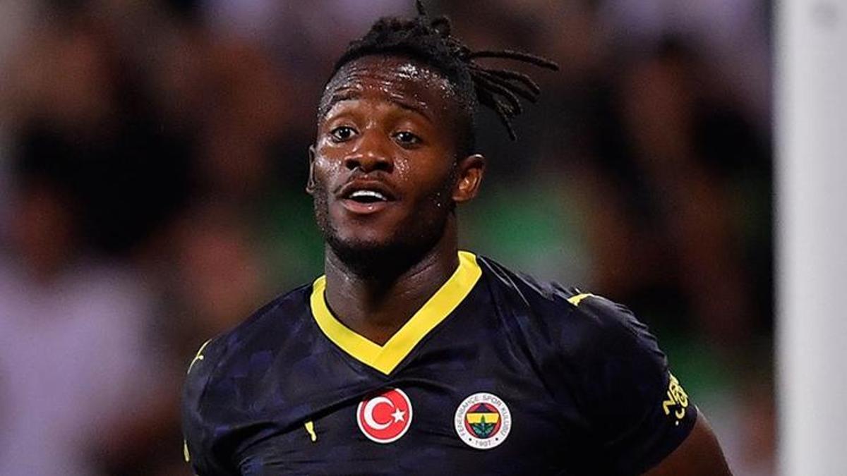 Fenerbahçe'nin yıldızına ağır eleştiri: ‘Batshuayi hak etmiyor!’