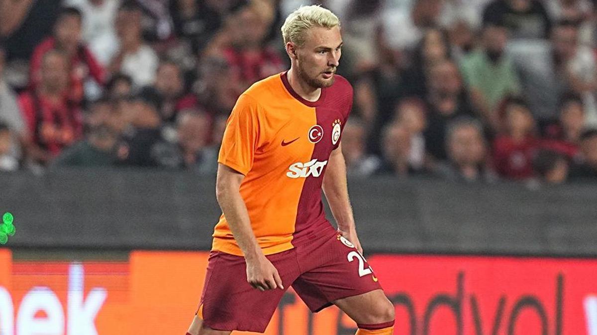 Galatasaray'da Victor Nelsson ile görüşmeler durdu