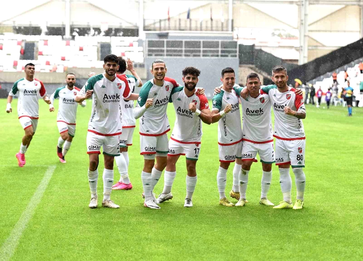 Karşıyaka, Kelkit Hürriyet'i 2-0 yenerek galibiyet hasretini sonlandırdı