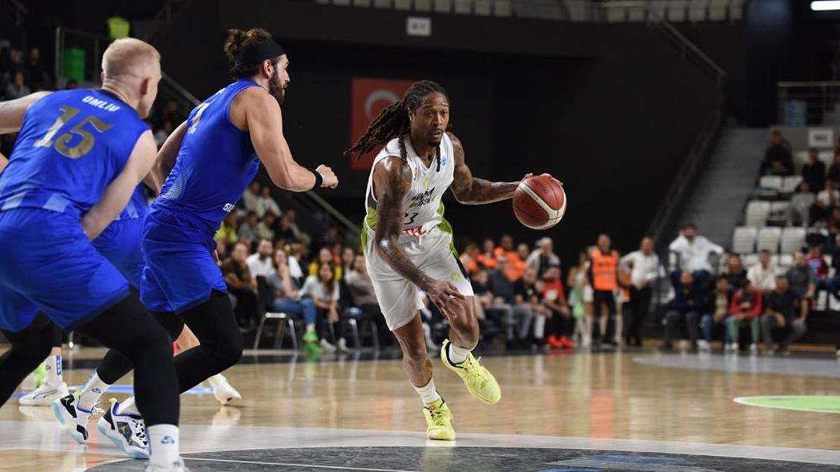 Manisa Büyükşehir Belediyespor - FC Porto maç sonucu: 75-66