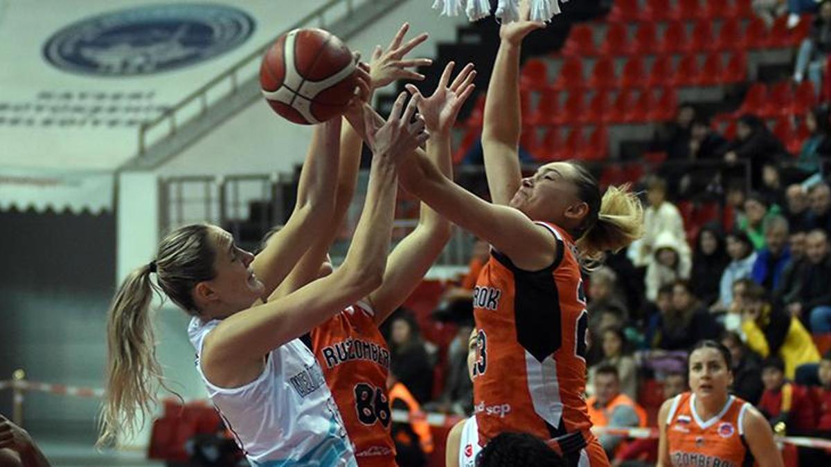 Melikgazi Kayseri Basketbol, Ruzomberok'u farklı geçti!