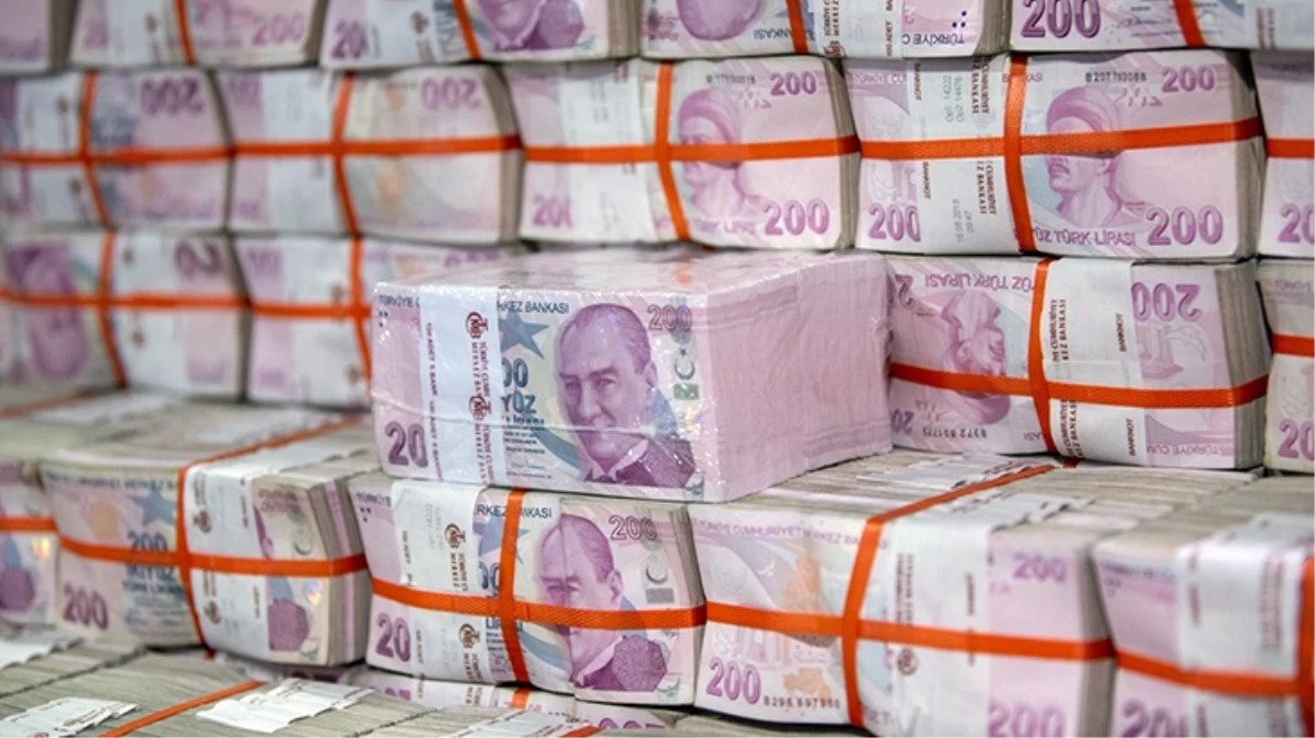 Merkezi yönetim bütçesi ekimde 95,4 milyar lira açık verdi