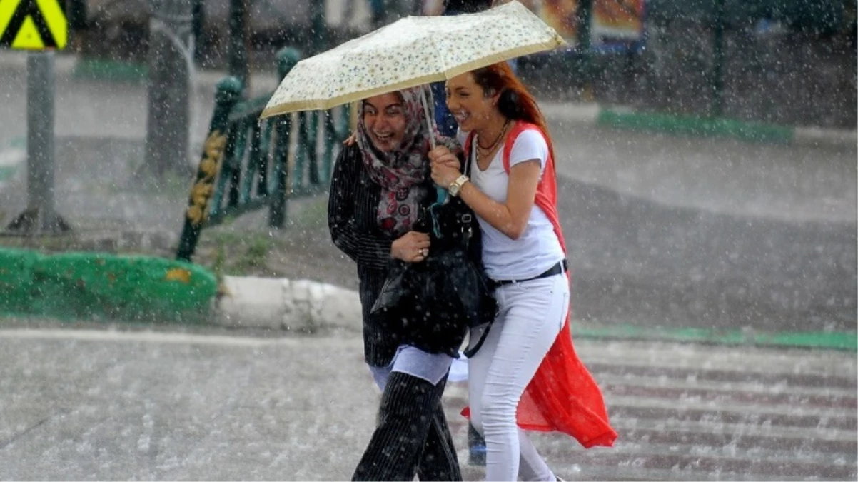 Meteoroloji 27 ili uyardı! İşte fırtına ve kuvvetli yağışın vuracağı iller